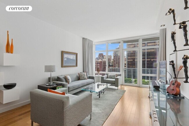Foto del edificio - 555 W 59th St