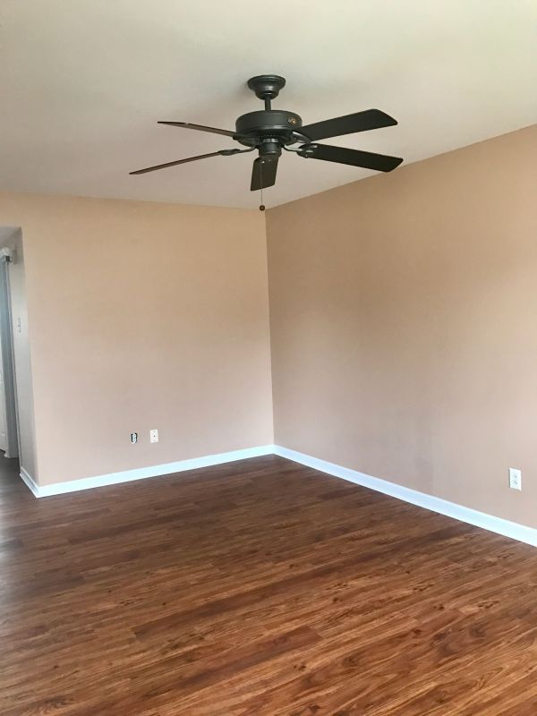 Building Photo - 2329 Saint George Ln