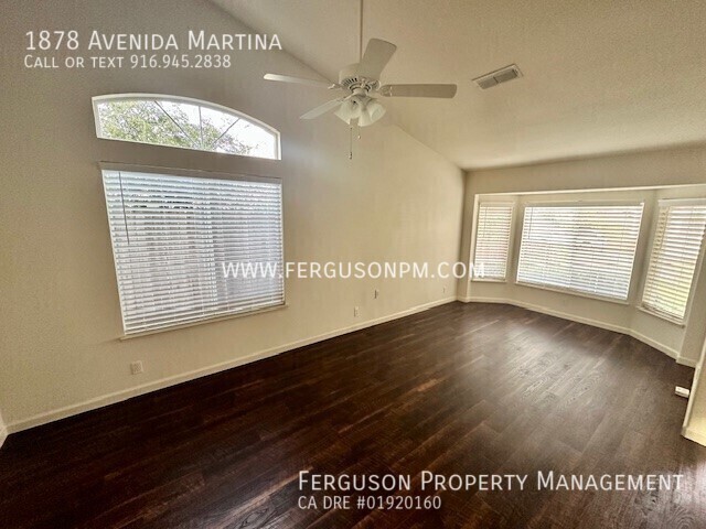 Foto del edificio - Four Bedroom Home Close to Blue Oaks and Q...