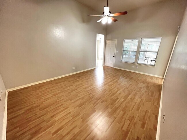 Building Photo - 803 Sable Trail Ct
