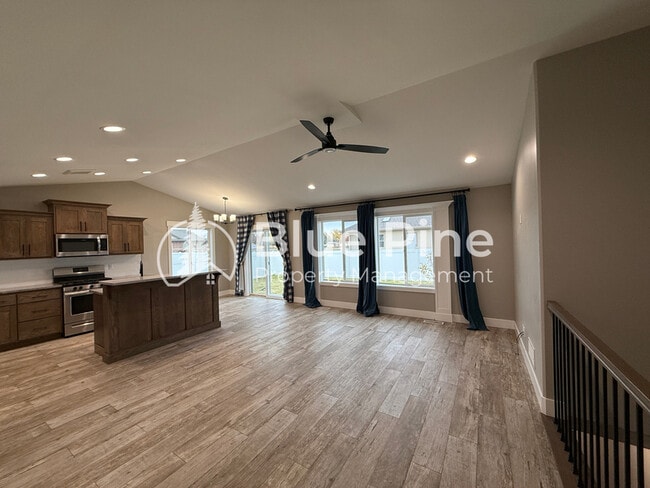 Foto del edificio - 3755 Harrington Rd