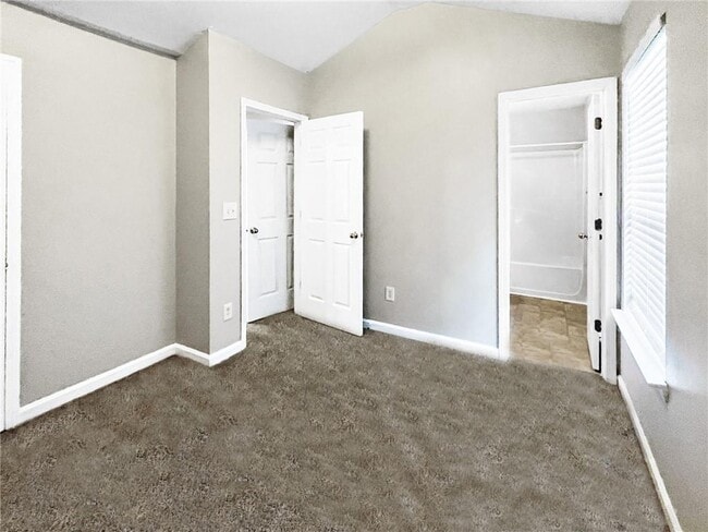 Building Photo - 7107 Brookview Way