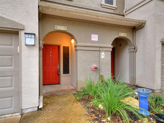 Foto del edificio - 11203 Ranch Rd 2222