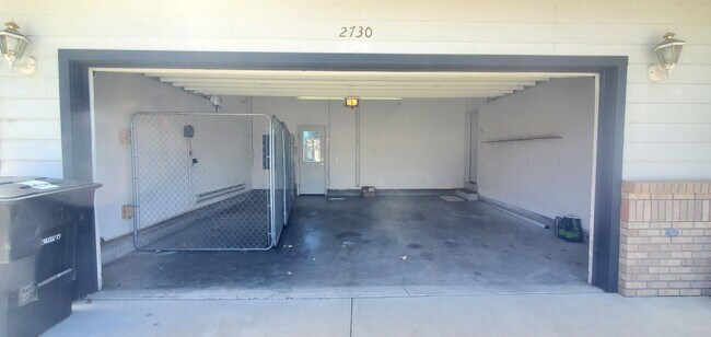 Foto del edificio - Large 5 bedroom 3 bathroom home!