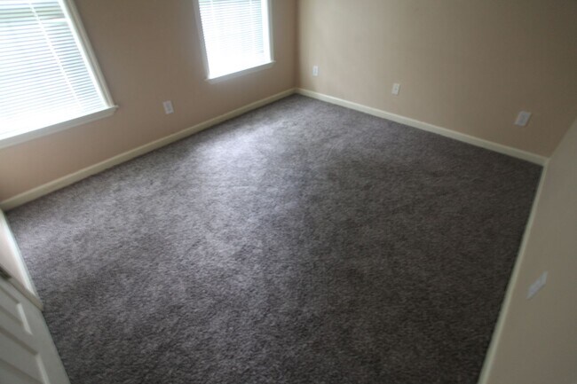 Foto del edificio - 3 Bedroom/ 2 Bathroom Home!