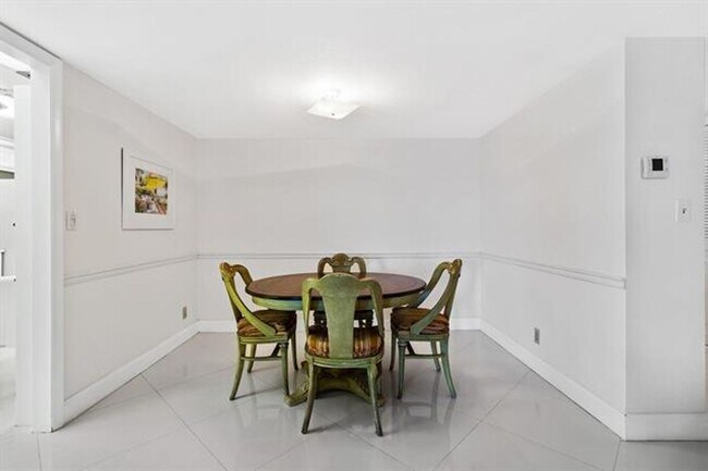 Foto del edificio - 3850 Galt Ocean Dr