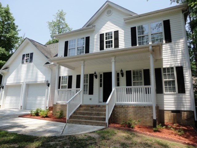 Primary Photo - 347 Mockingbird Lane