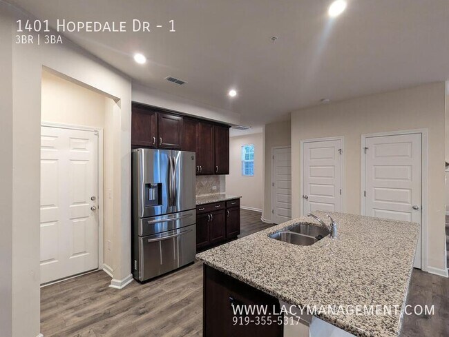 Foto del edificio - 1401 Hopedale Dr