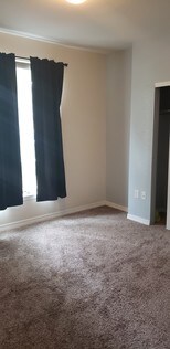 Building Photo - 2450 Windrow Dr