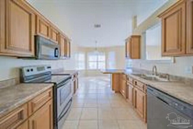 Building Photo - 4721 Jenneva Dr