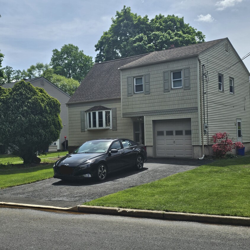 116 Pearl Pl, Dunellen, NJ 08812 House Rental in Dunellen, NJ