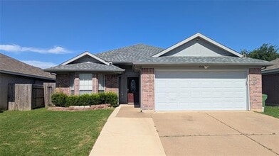 Building Photo - 5718 Creekridge Dr