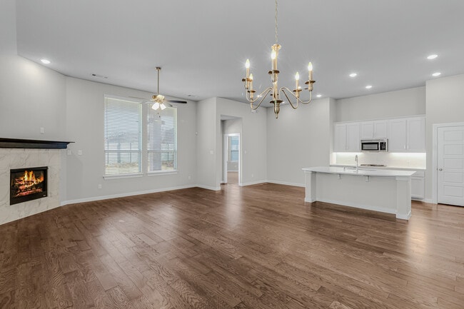 Building Photo - Harvest 1020