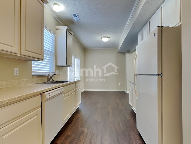 Foto del edificio - 4263 N Gensen Loop