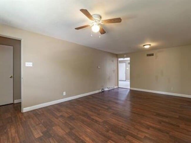 Building Photo - 1018 Wild Cherry Ln