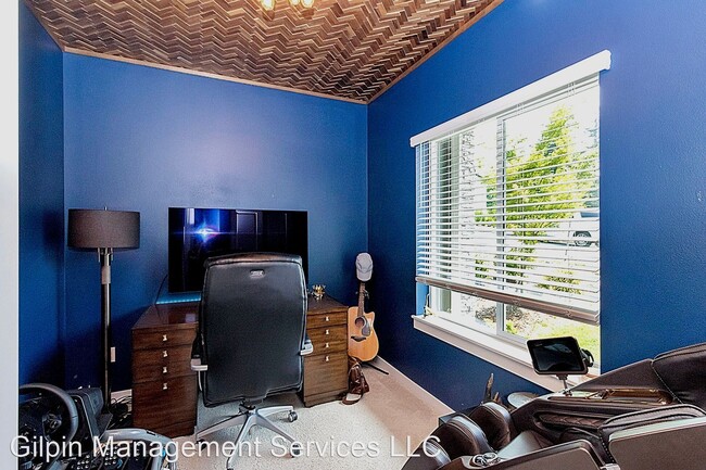 Building Photo - 6 br, 2.5 bath House - 17509 131st St. SE ...
