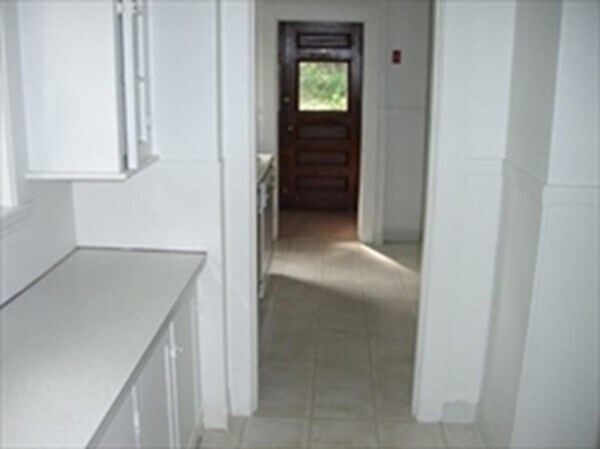 Building Photo - 283 Lowell Ave