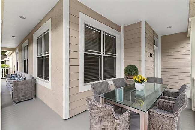 Building Photo - 10801 Sierra Vista Pl