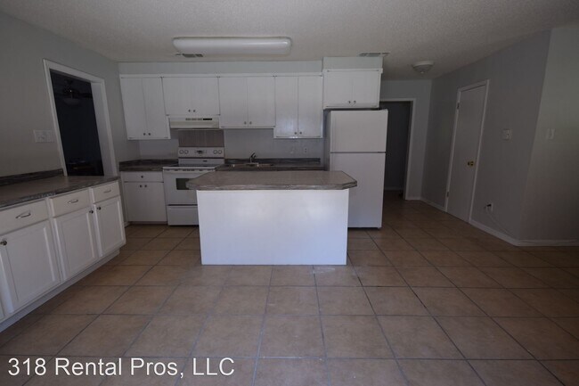 Building Photo - 4 br, 2 bath House - 1704 Cooktown Rd