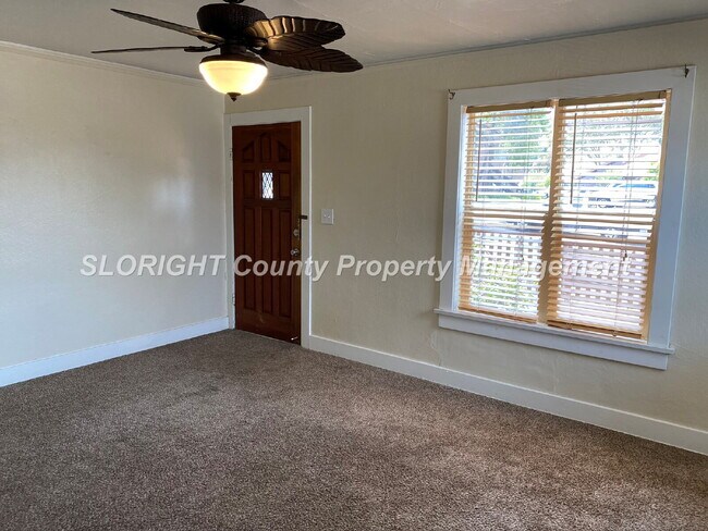 Foto del edificio - AVAILABLE JULY - Great 2 Bedroom Close to Poly/Downtown