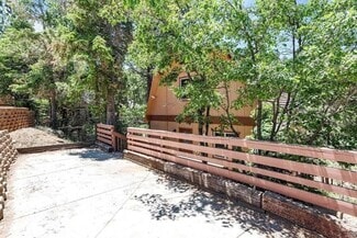 Building Photo - 43869 Mendocino Dr
