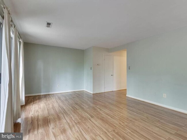 Building Photo - 8461 Diablo Ct
