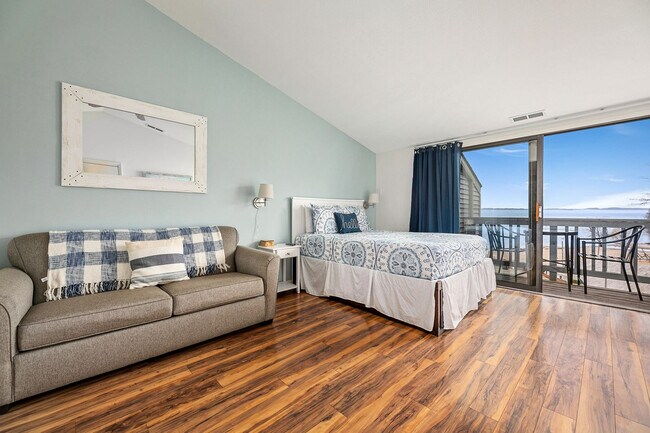 Foto del edificio - 5586 Creeks Crossing