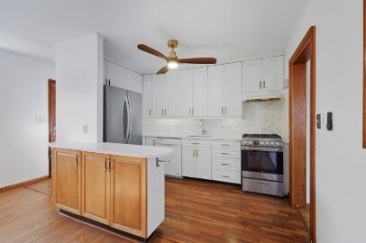 Foto del edificio - 3901 Lawrence Ave