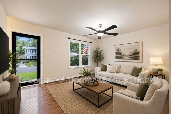 Foto del edificio - 5256 Sudberry Ln