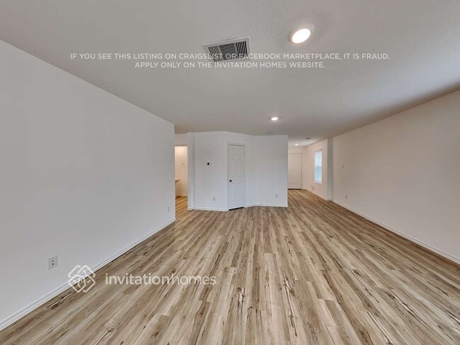 Building Photo - 24139 Mustang Run Dr