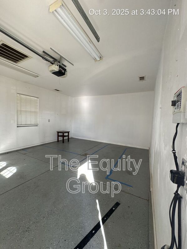 Foto del edificio - 648 Auburn St