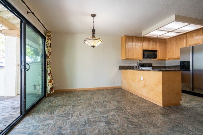 Foto del edificio - 5406 Colony Green Dr