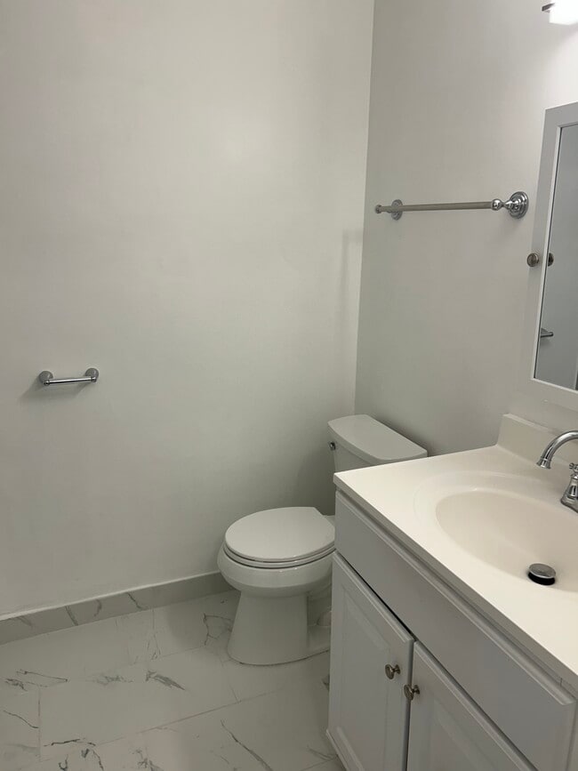 Building Photo - Badillo Apartments