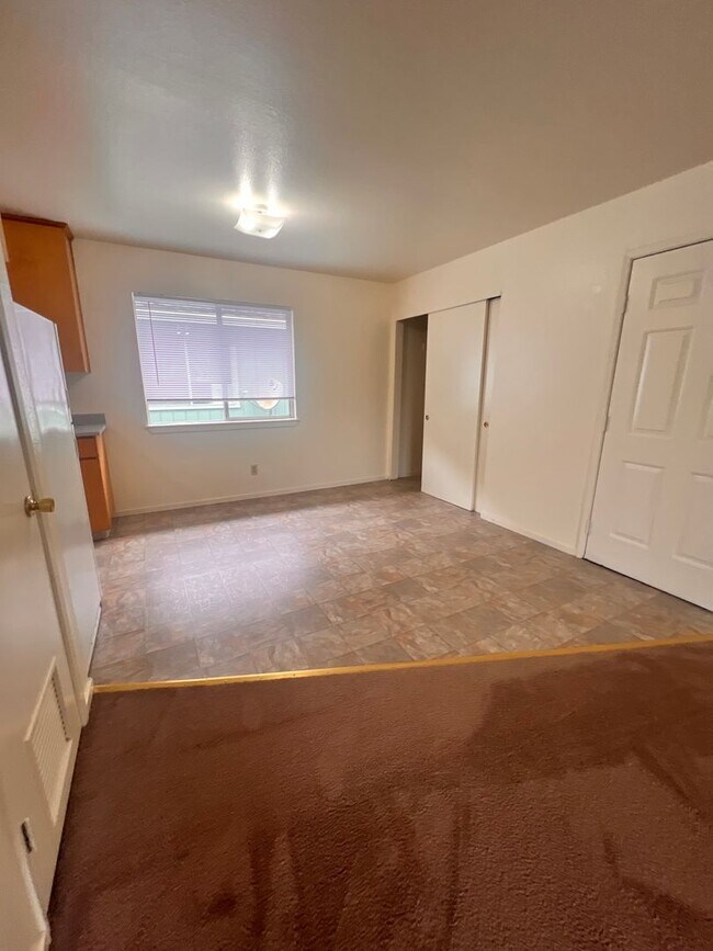 Foto del edificio - 1330 Haven Ln