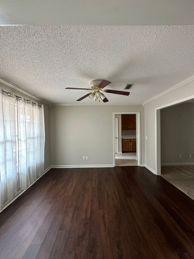 Foto del edificio - Quail Hollow Subdivision!!