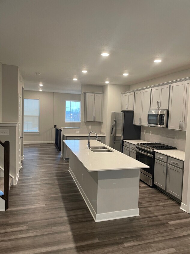 17269 Dallington St, Westfield, IN 46074 Townhome Rentals in