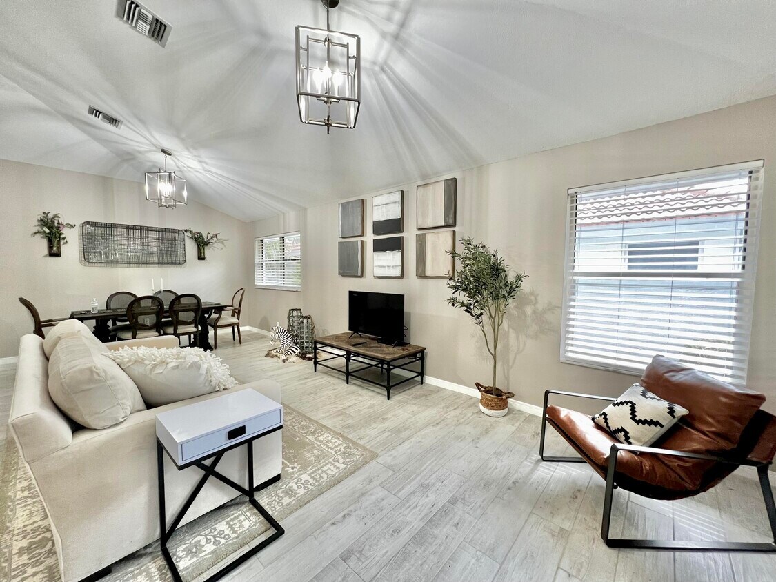 Primary Photo - 2053 NW 52nd St