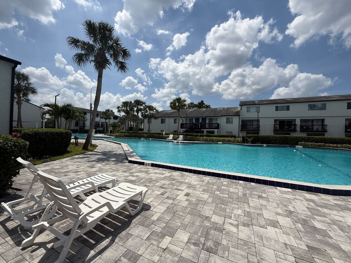 Photo - 4149 S. Semoran Blvd #4