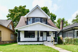 Building Photo - 3634 N Kenwood Ave