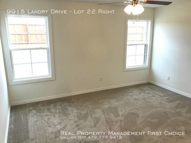 Foto del edificio - TOWNHOMES IN CHAFFEE CROSSING