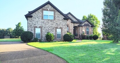 Building Photo - 436 Quarry Rd