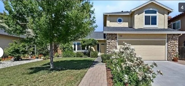 Building Photo - 369 Summer Rain Dr