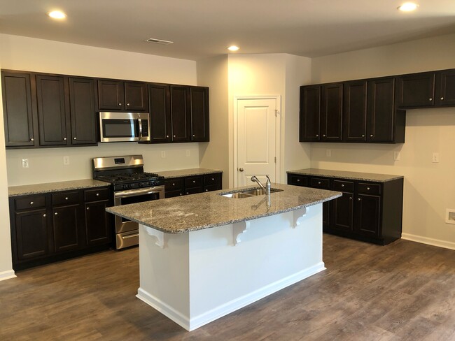 Building Photo - 8500 Gold Rush Court