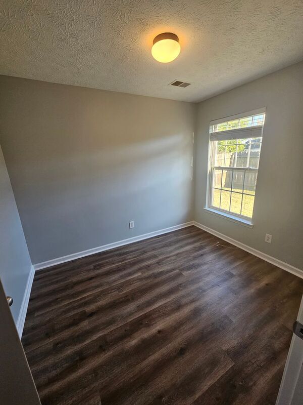 Building Photo - 3105 Penn Meade Way