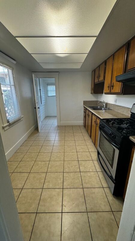 Building Photo - 6733 Newlin Ave.