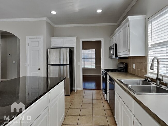 Building Photo - 4306 South Tamarack Ave W