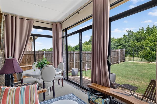 Foto del edificio - 3936 Sidney Ln
