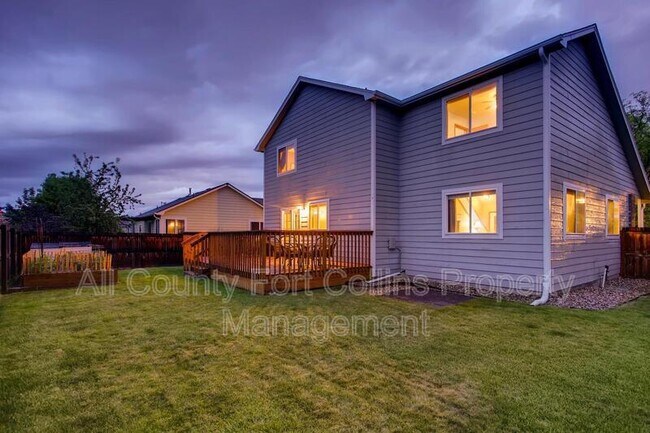 Building Photo - 863 Eagle Dr