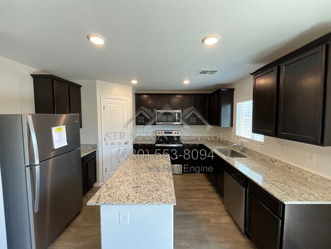Foto del edificio - 258 S Oak St