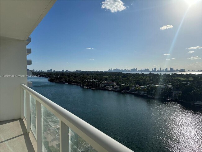 Building Photo - 5750 Collins Ave